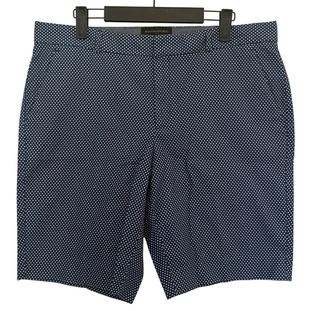 Banana Republic Bermuda Shorts Womens 12 Navy Blue White Polka Dot Stretch Chino